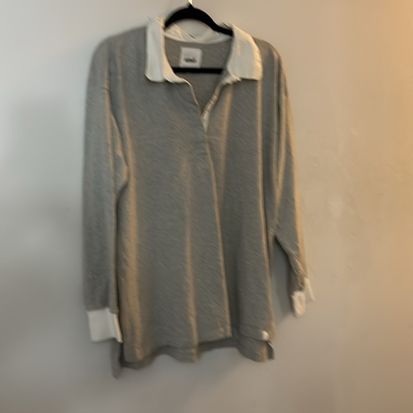 ARIE GRAY COLLARED SWEATER - Picture 7 of 11